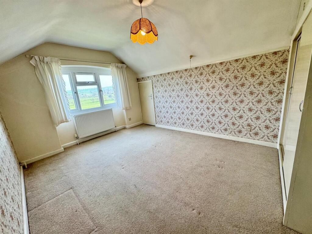 PHOTO-2025-04-07-21-12-40 (11).jpg