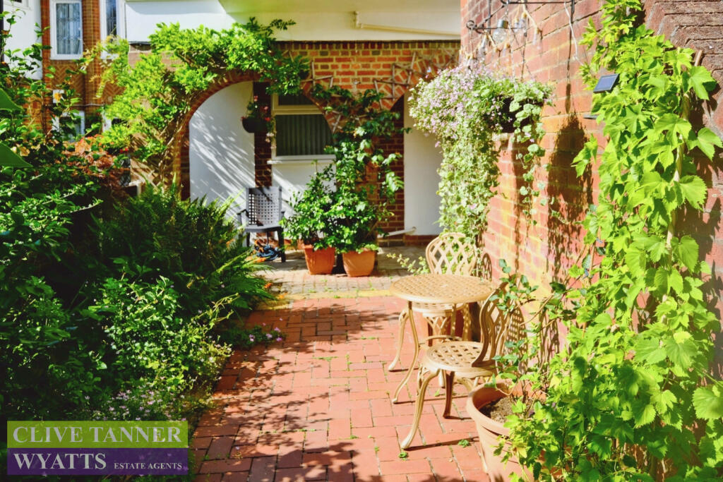 Entrance to Courtyard