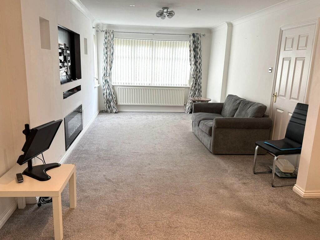 IMG-20250625-WA00...