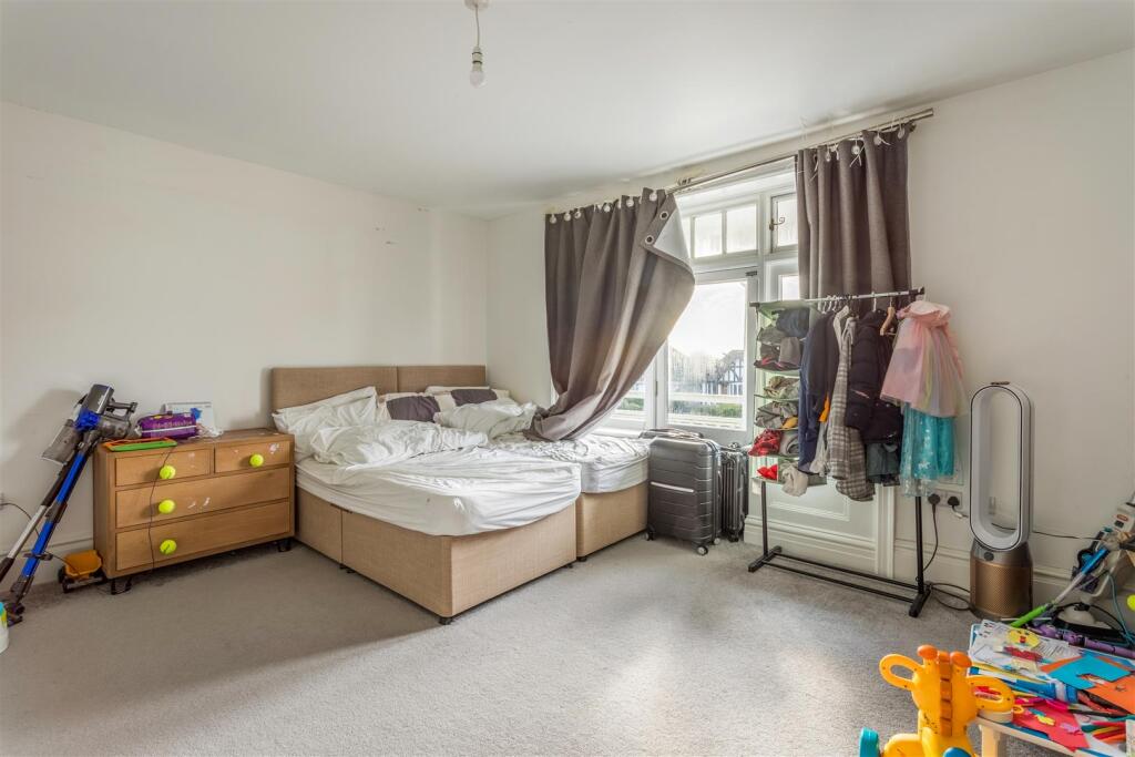 340 Dyke Road -8.jpg