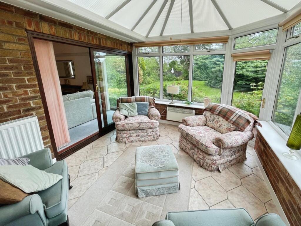 c8649a54--4055-BED3-E1305A5C645E-94306-00000D461A1