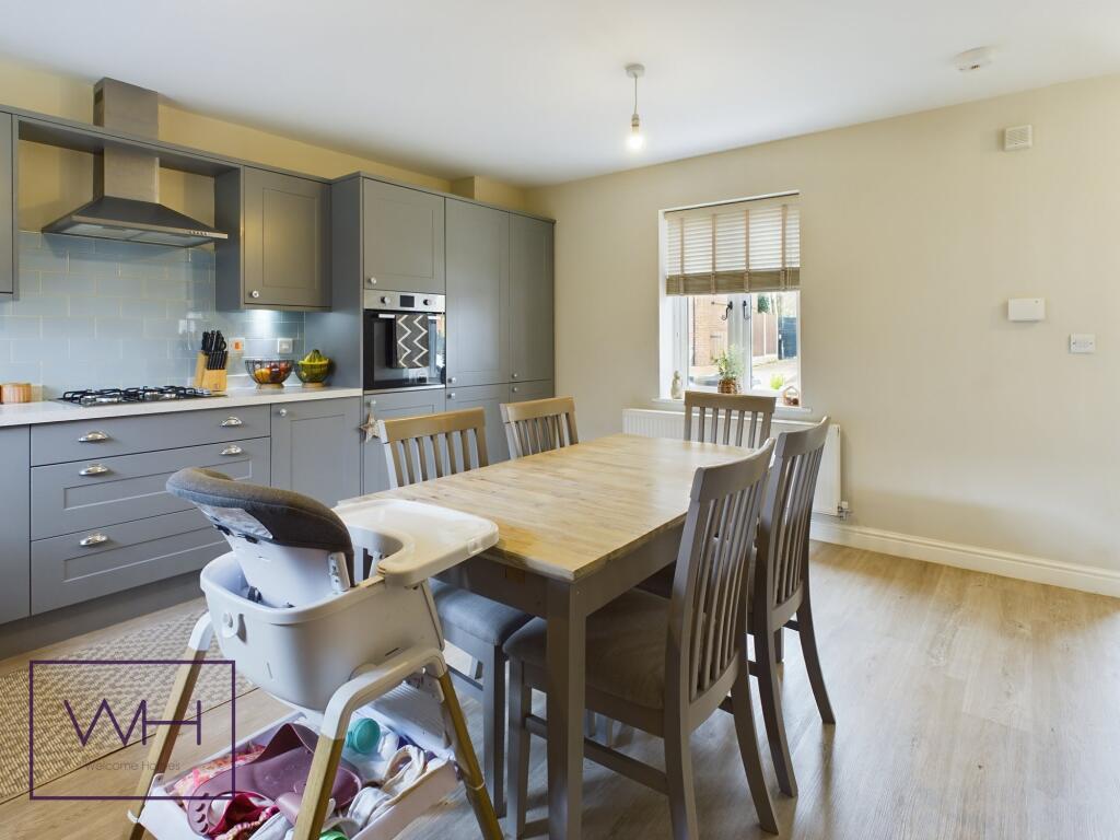 CAM03785G0-PR0193-ST