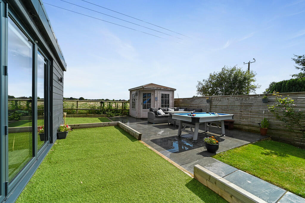 IMG_12529_24_larg...