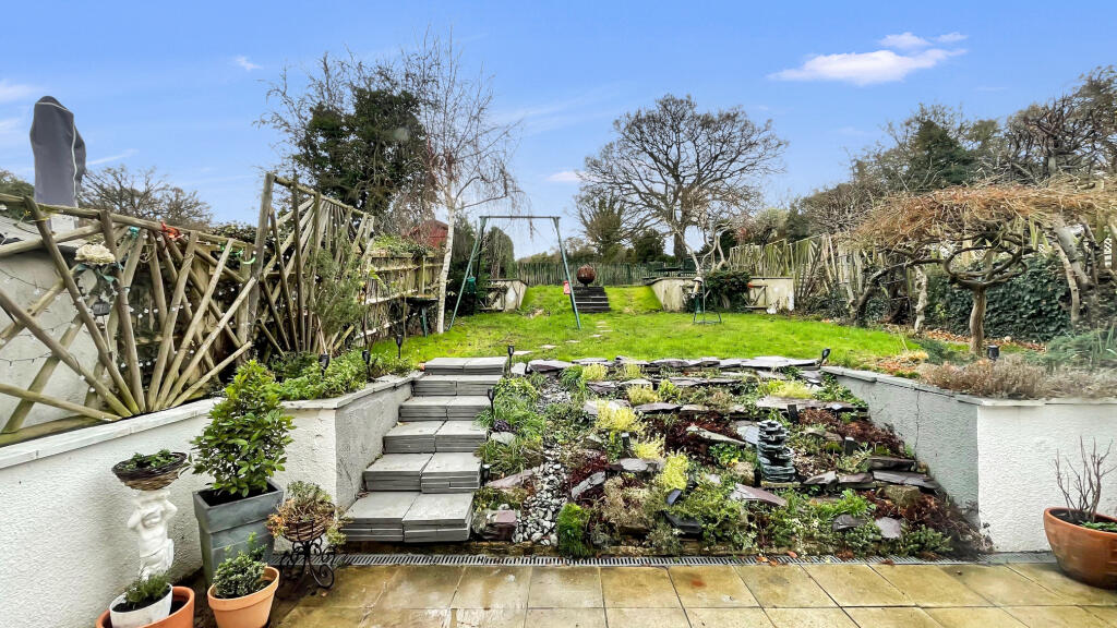 Garden 3