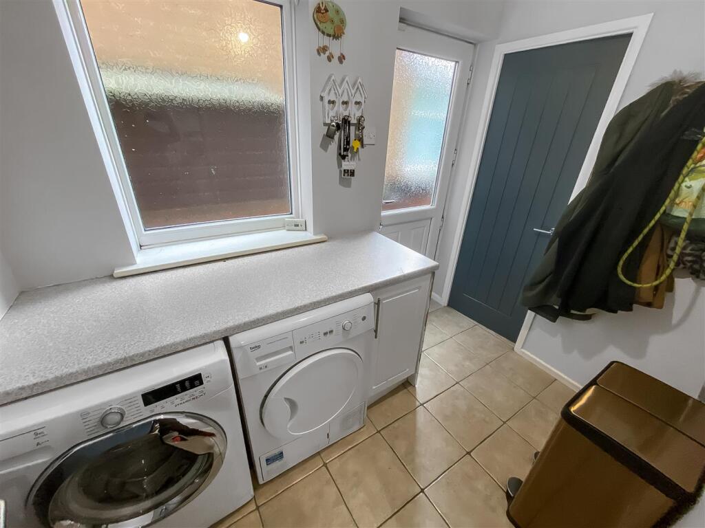 Utility Room.jpg