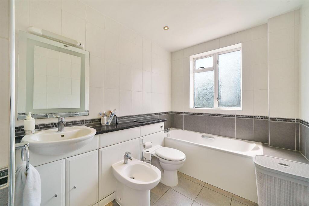 169 Watford Road - wVT4iDrn2BkPDIwX4DY5.jpg