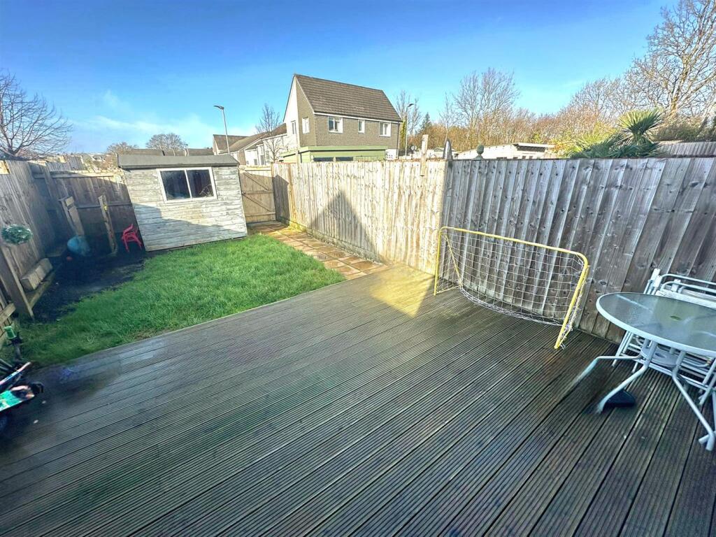 Decking.jpg