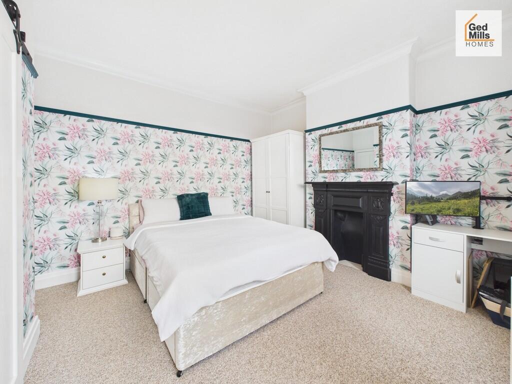 CAM04261G0-PR0114...