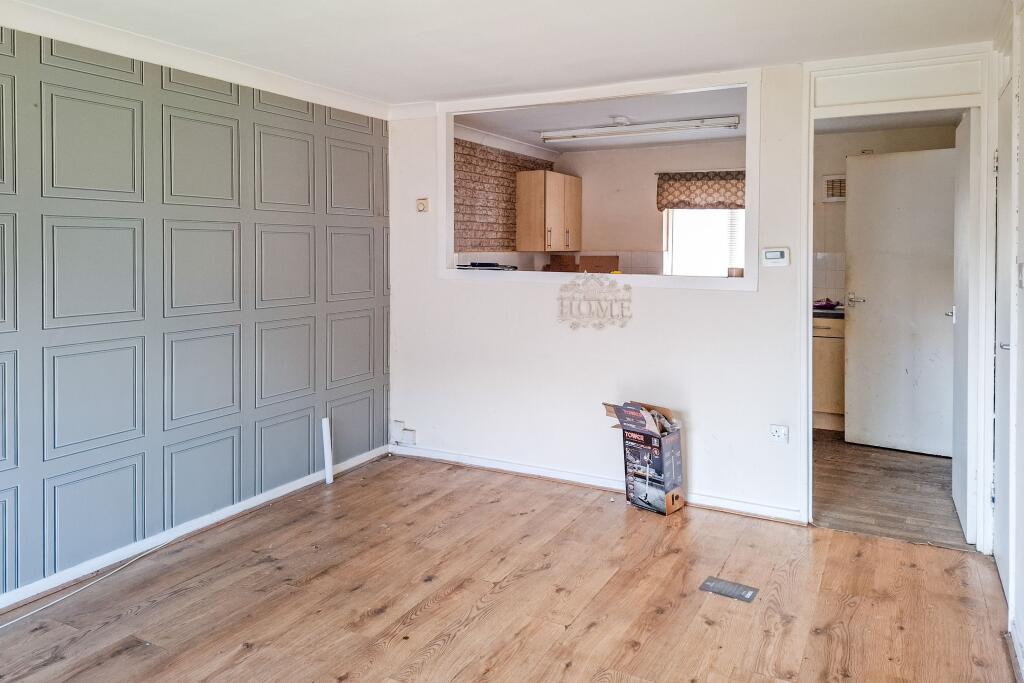 4 Miniott Walk, Hemlington, Middlesbrough, Cleveland, TS8 9NA