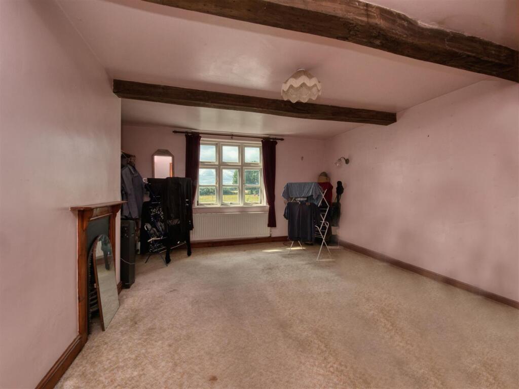 Edit - P1146256_hdr.jpg