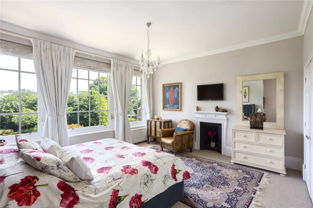 Principal Bedroom