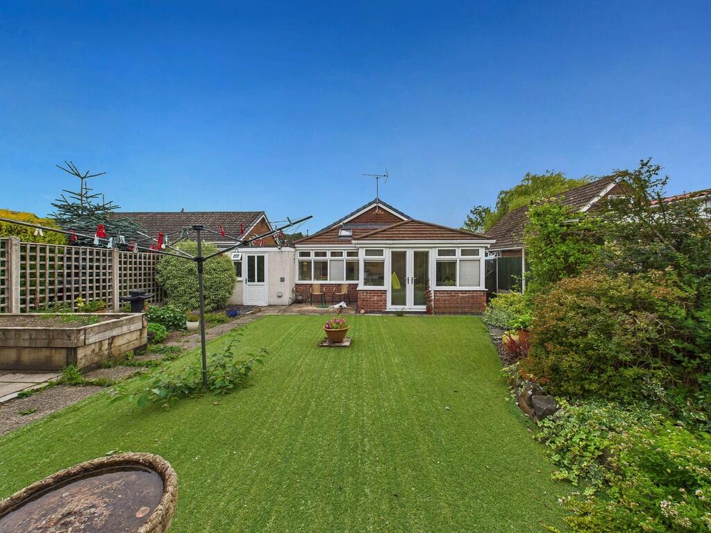 CAM04273G0-PR0172...