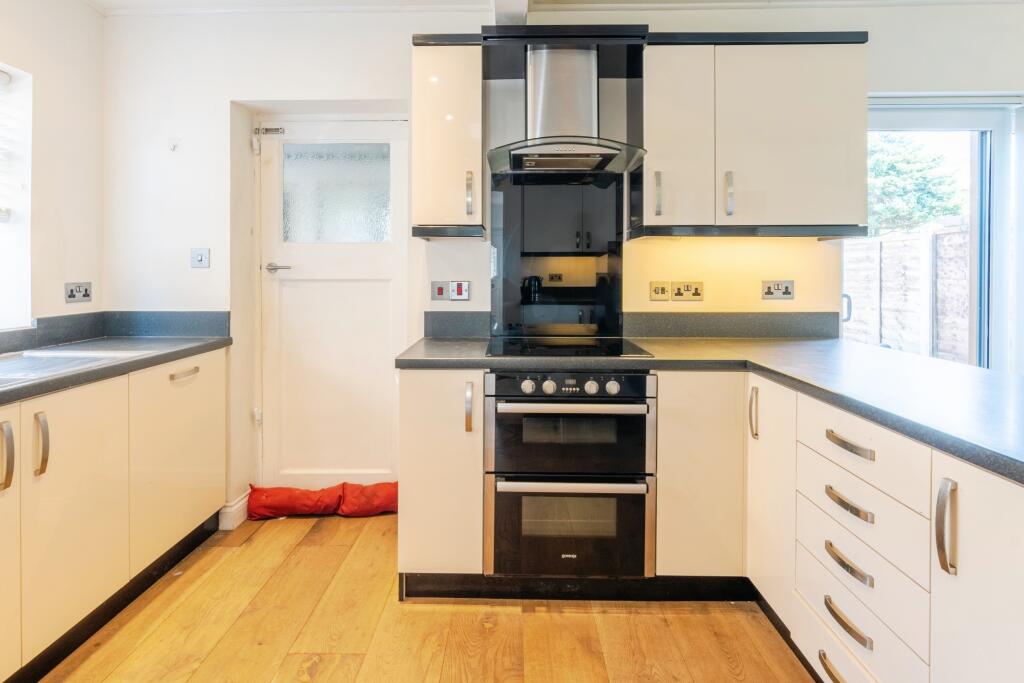 17grasmereroadgrasmereroadulverstonla129by-24