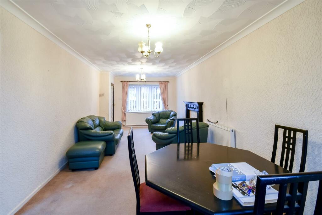 Living/Dining Room
