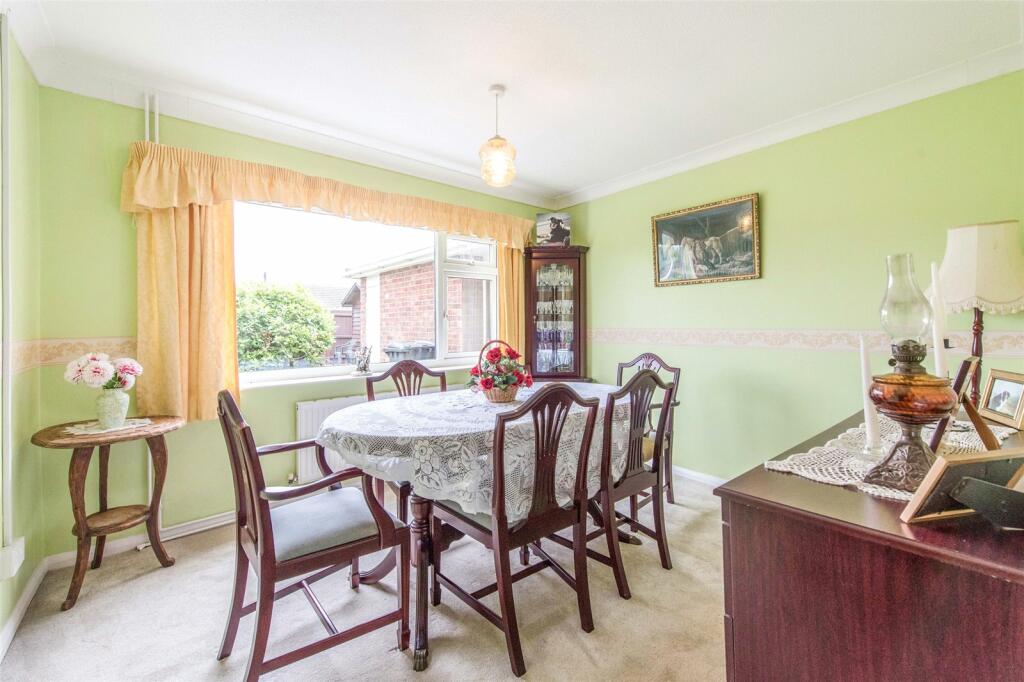 Dining Room/bedroom