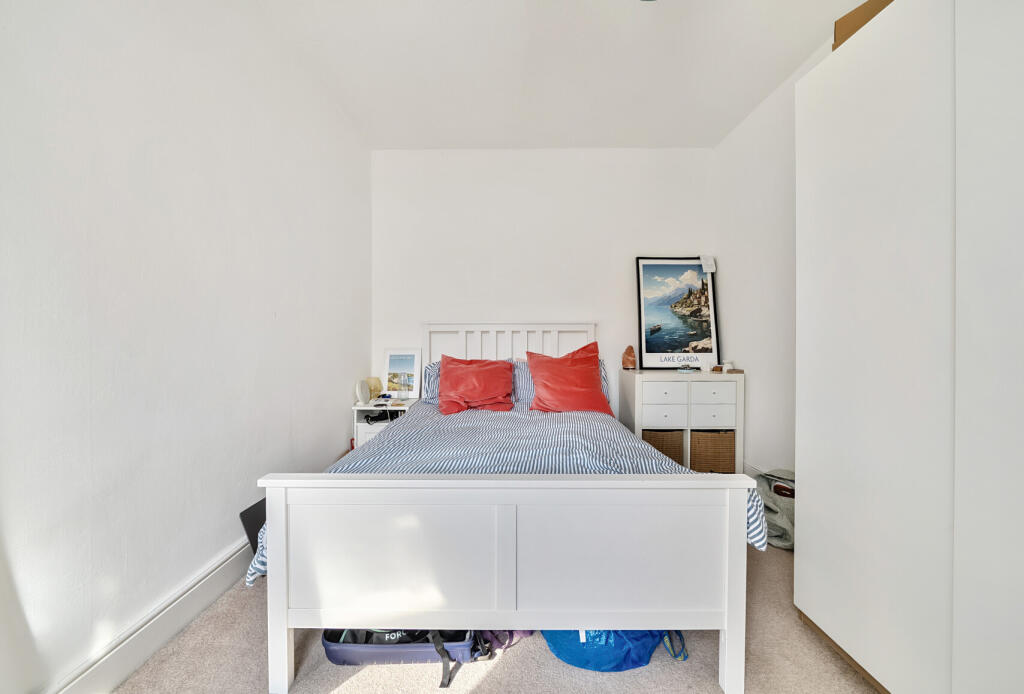 1301353-18-683978...