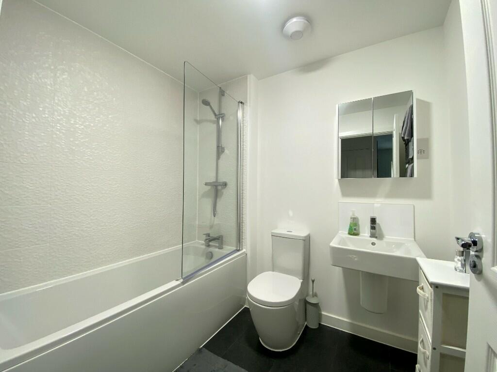 Main Bathroom