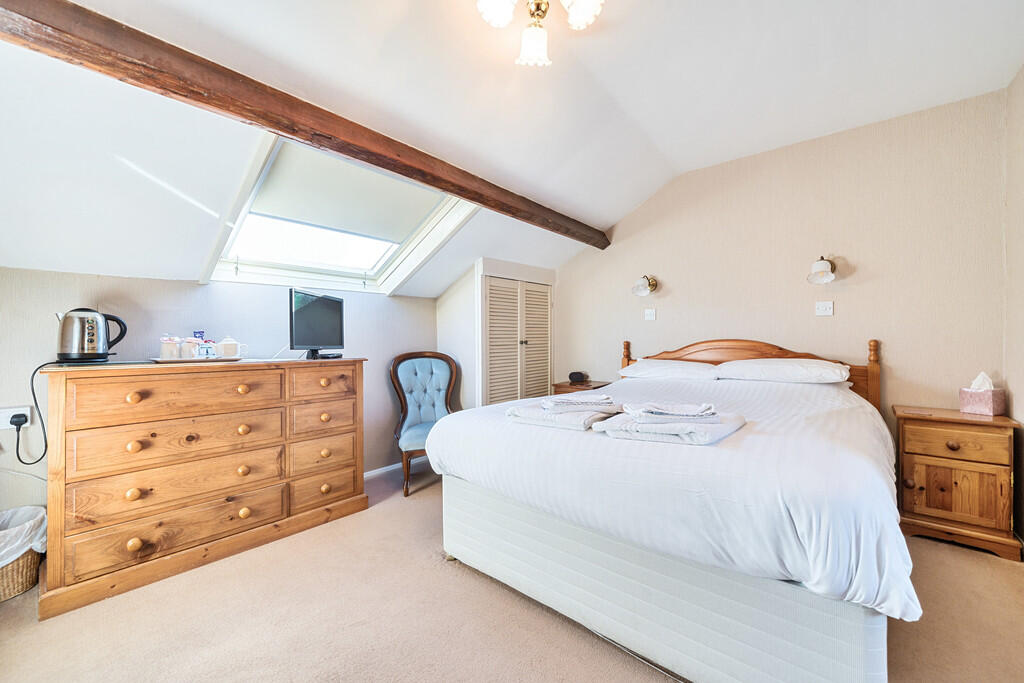 Guest Bedroom Eig...