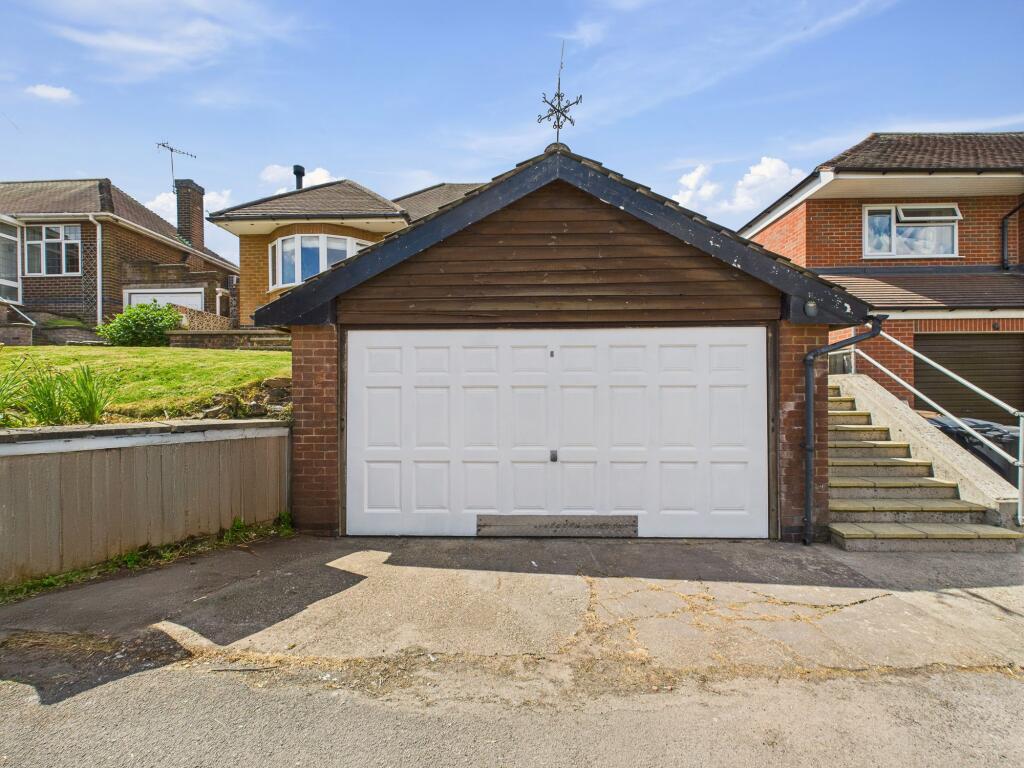 Detached Garage