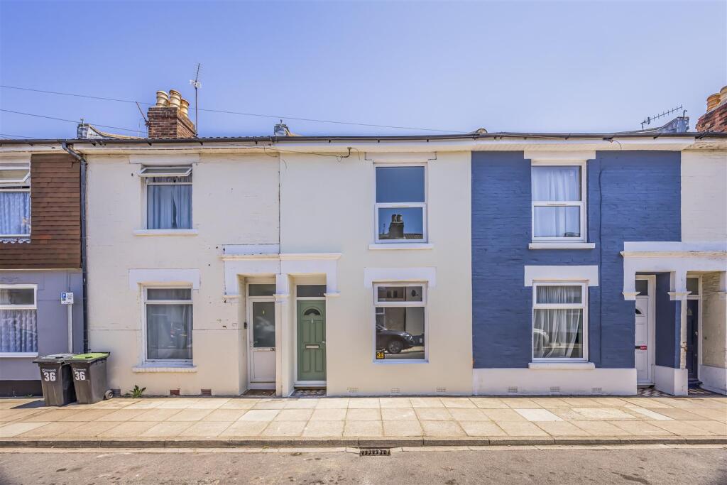 34 Daulston Road, Fratton-PorticoMarketing-SoldBy-