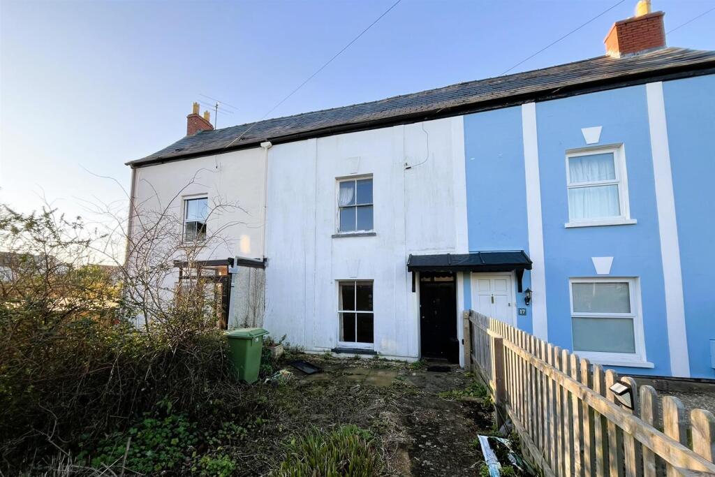 19 Moorend Road, Leckhampton, Cheltenham, Gloucest