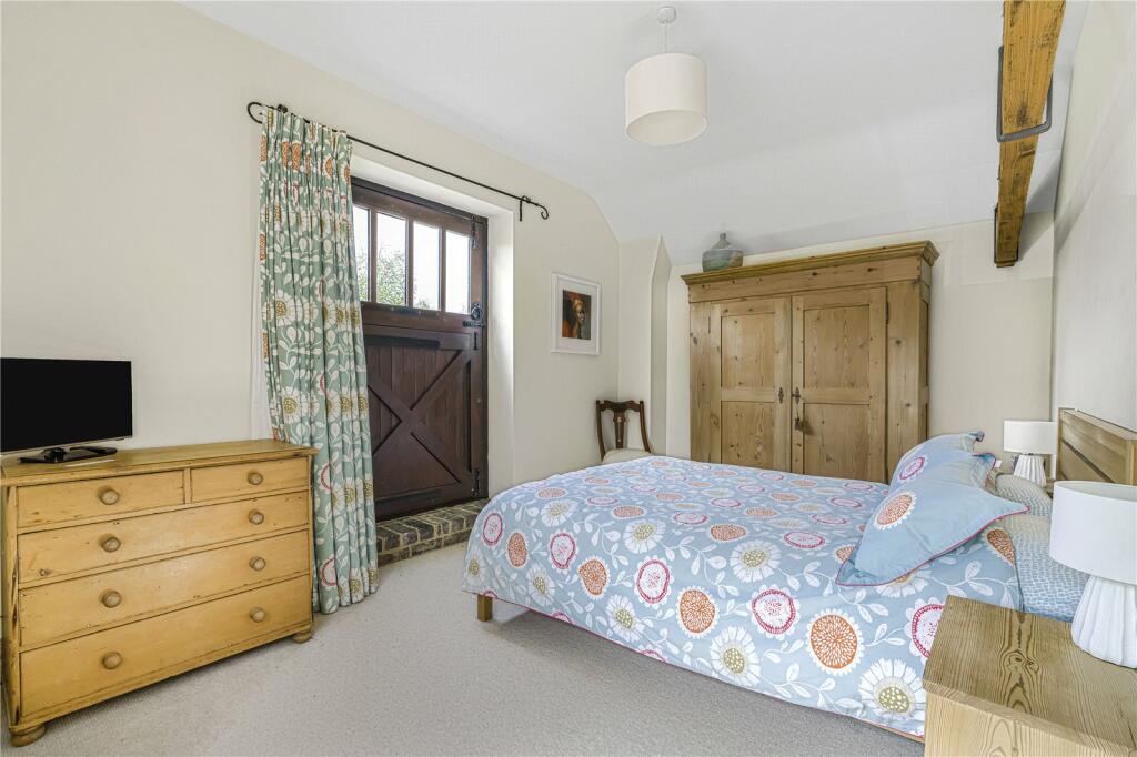 Bedroom2