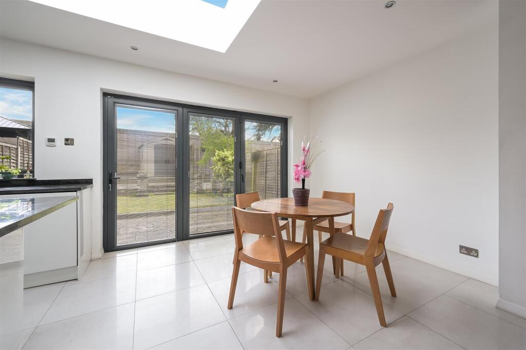 WESTERN ROAD 36  (5).jpg