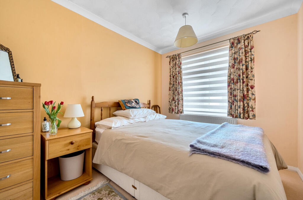 1365670-23-68ecc0...