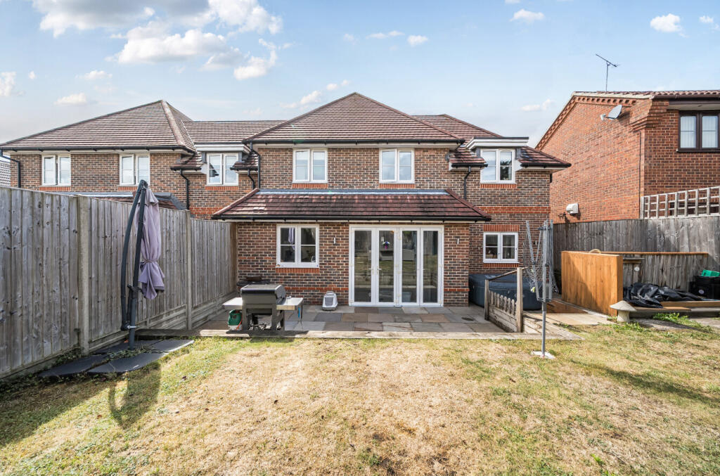 1344949-3-68b1a57...