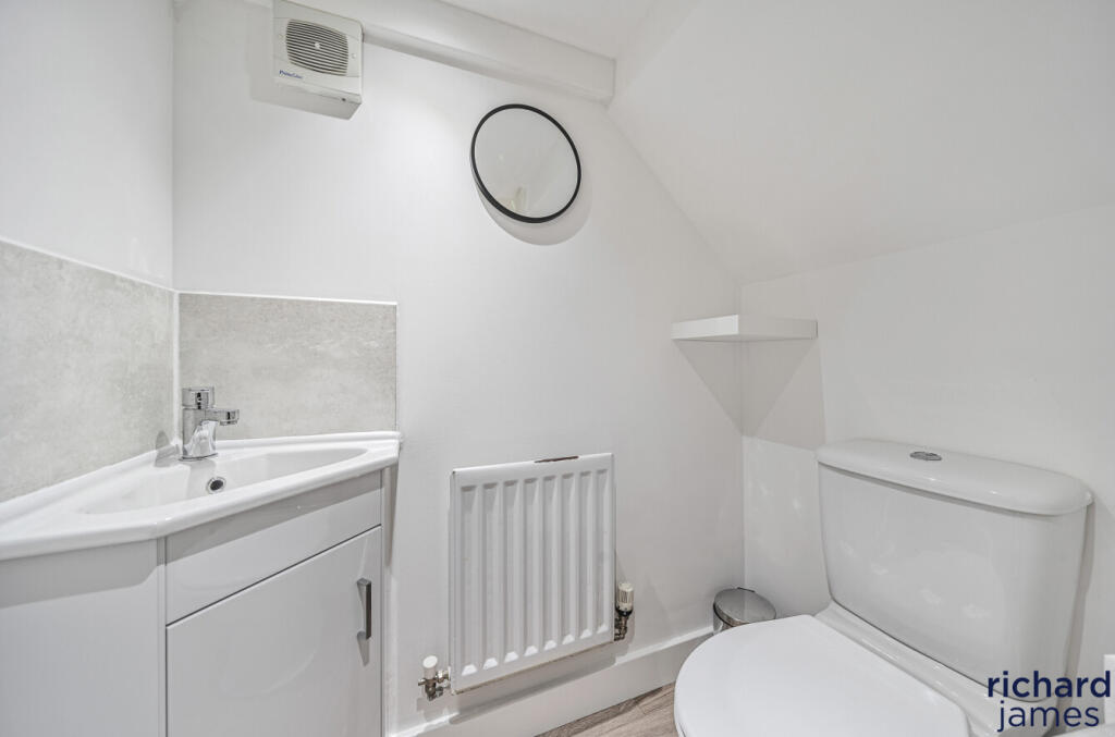 d850f119-12b1-41f...