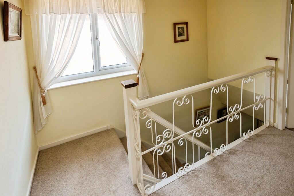 d7a53fe8-81 20Sto...