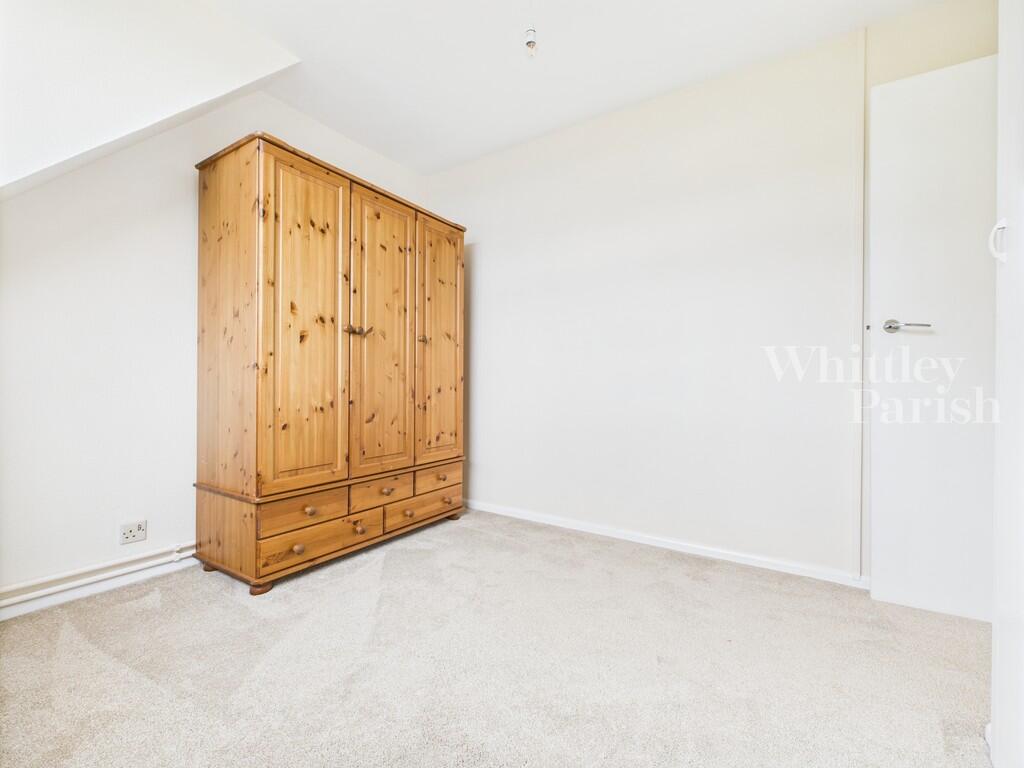 CAM04332G0-PR0444...