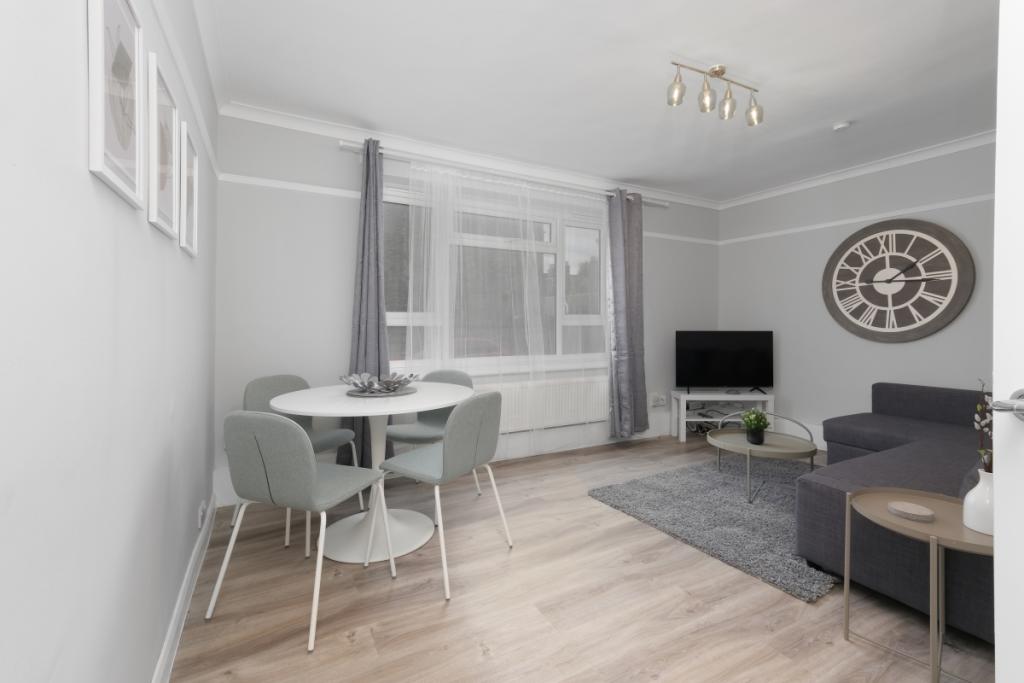 Roost SW18 Morris...