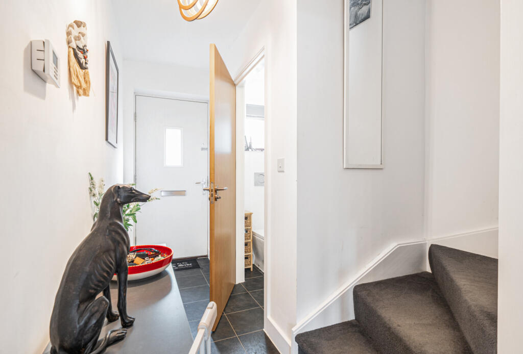 1-1304477-1-6846b...