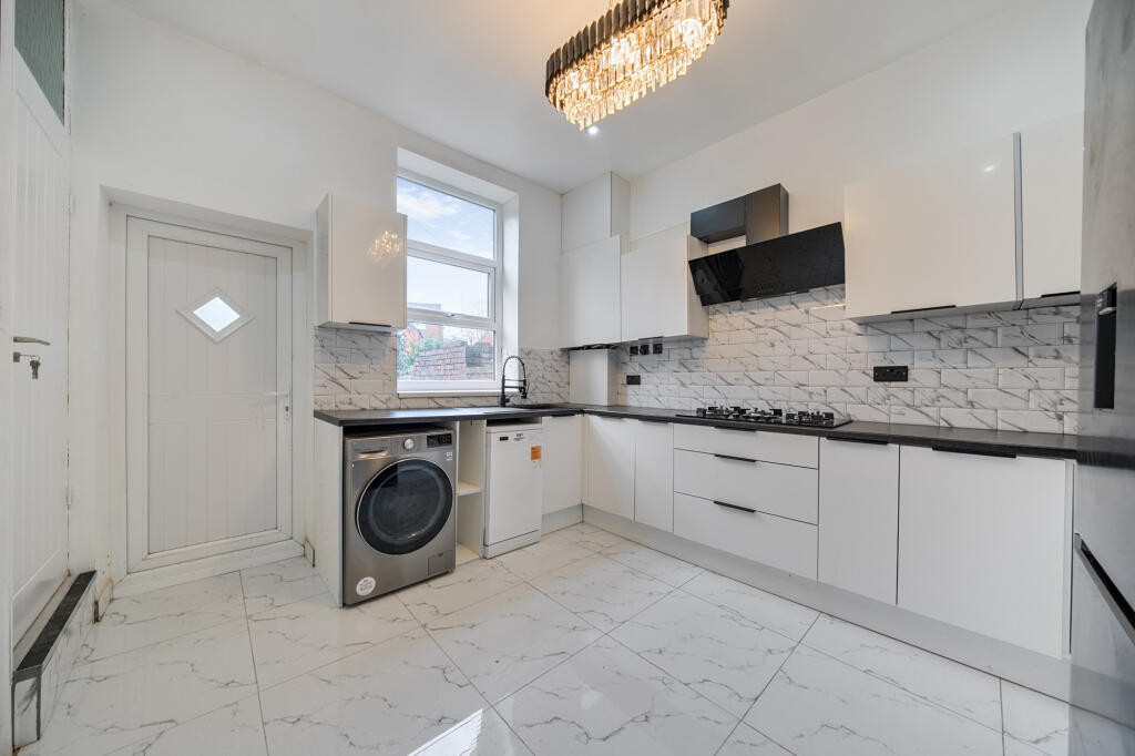 Hawthorn Grove, Ashton-under-lyne, Lancashire, OL7