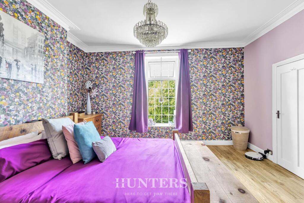 126 Boothroyden Road (13).jpg