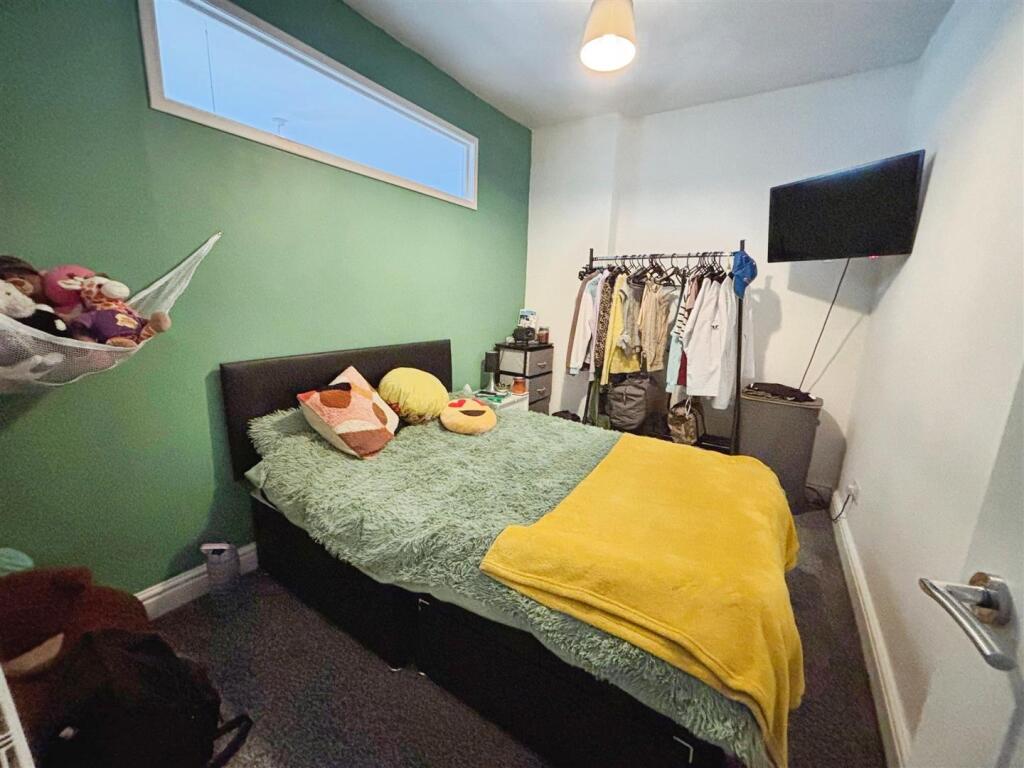 Occasional Bedroom/Study