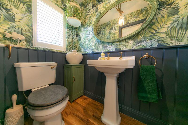 Ground floor washroom