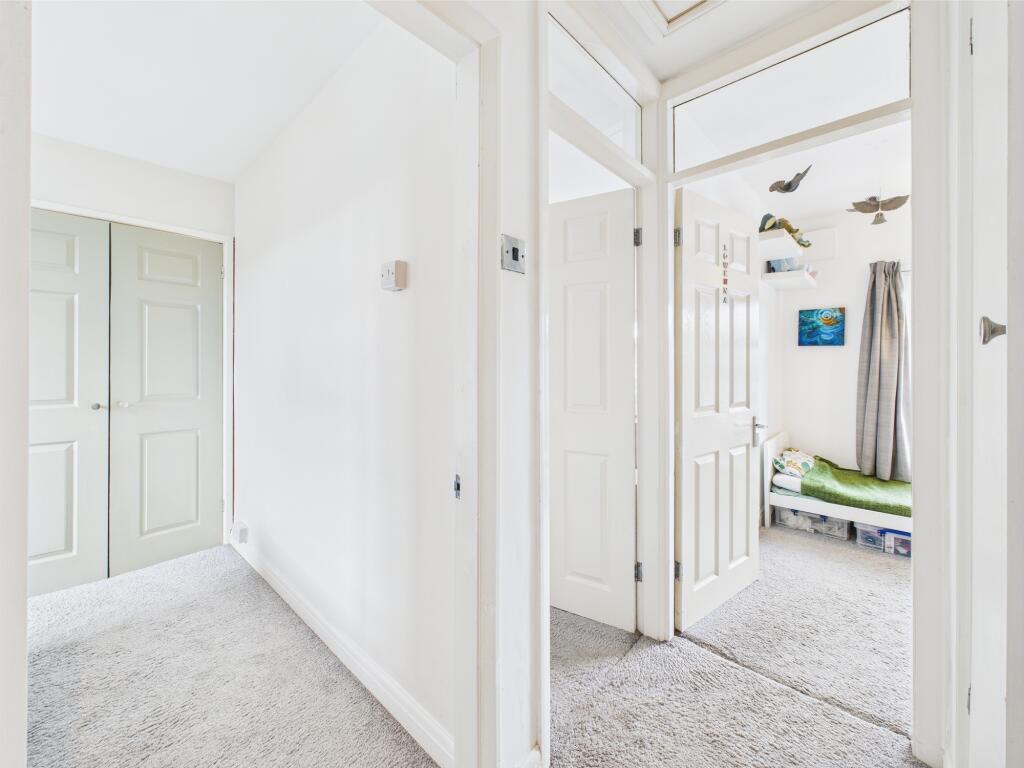 CAM05192G0-PR0079-STILL030