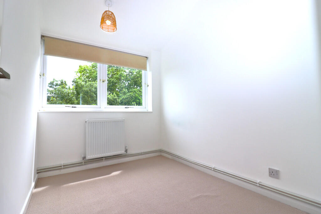 IMG_388266_29_ori...