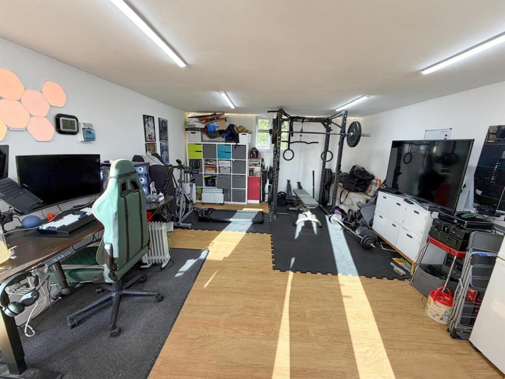 3 bed semi detached, Silsden