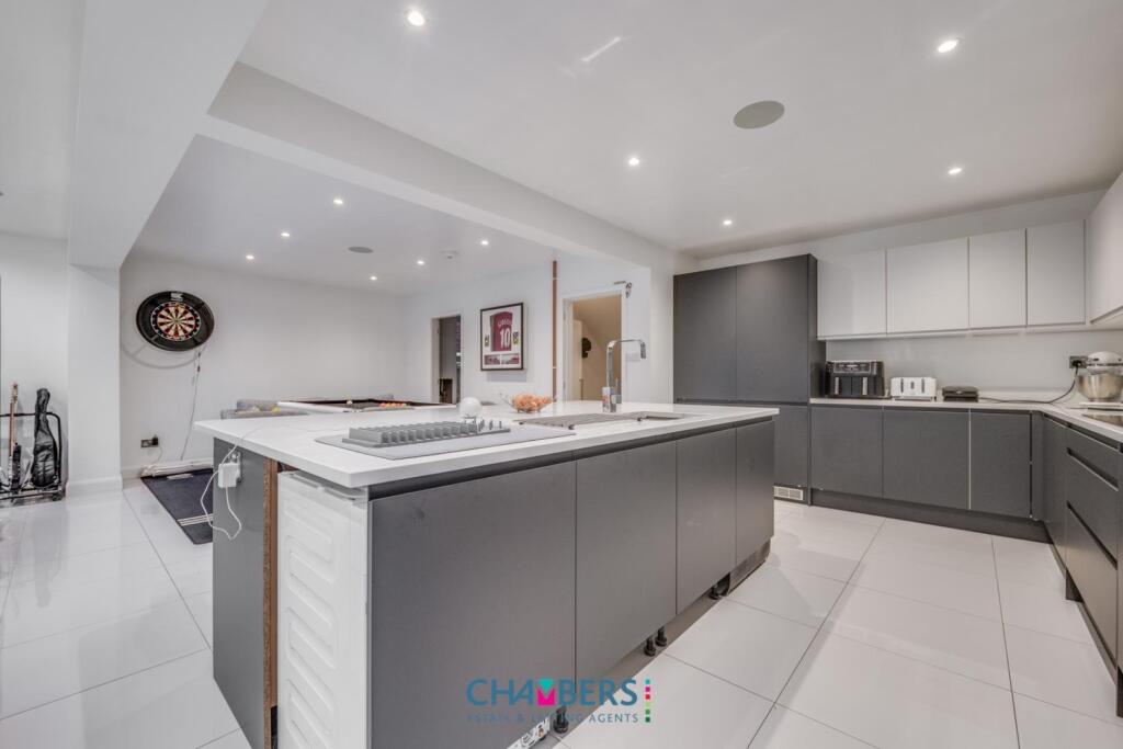 Kitchen/Diner/Family Room