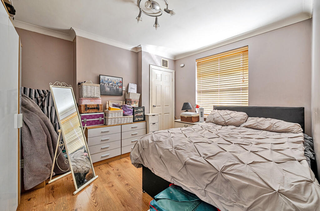 23-682231e660929-...