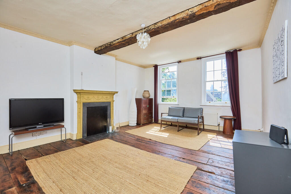 Edward Knight 202...