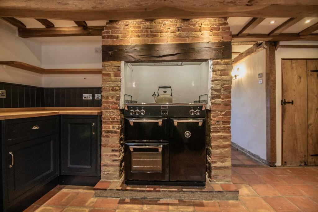 Tanwood, Drinkstone [Kitchen] 02.jpg