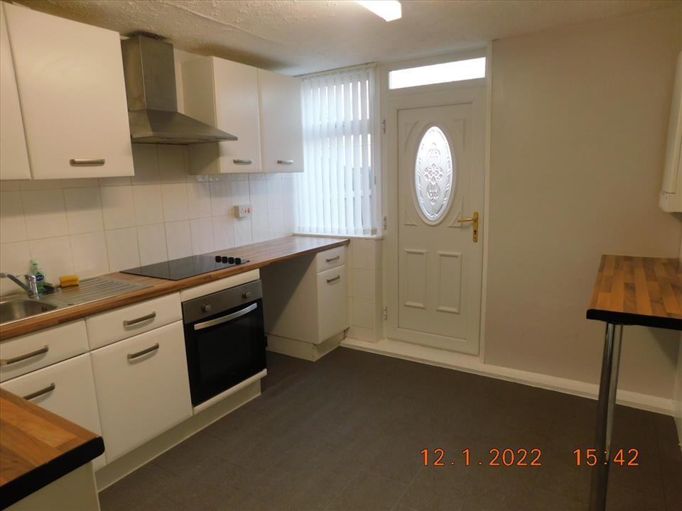 Fitted Kitchen