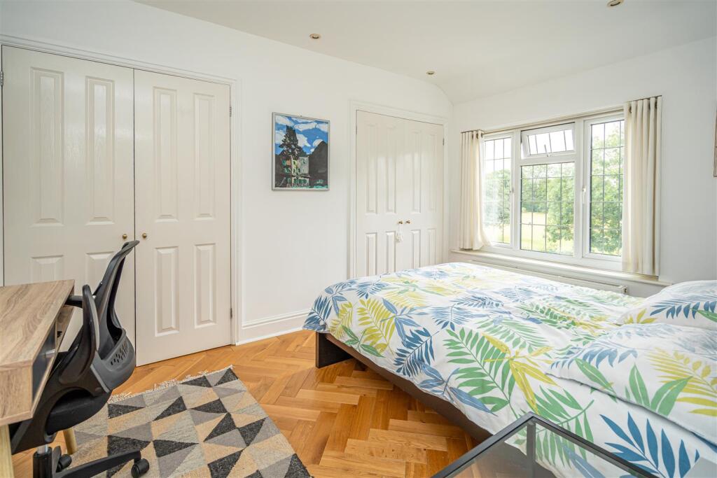 75 Broad Lane (24).jpg