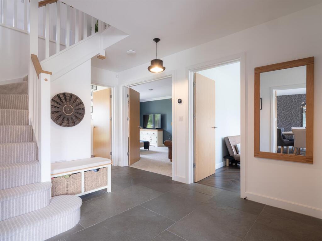 32 Studley Gardens-56.jpg