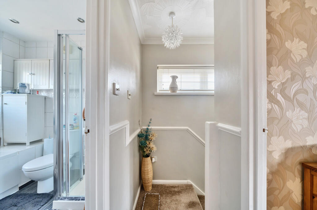 1315969-18-685d55...