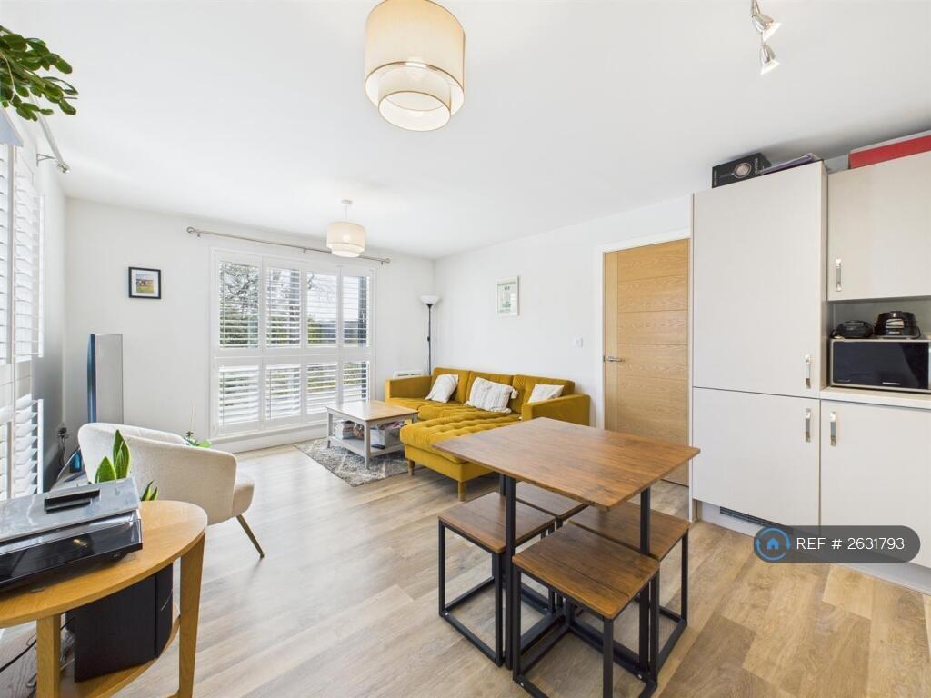 Living\Dining Area